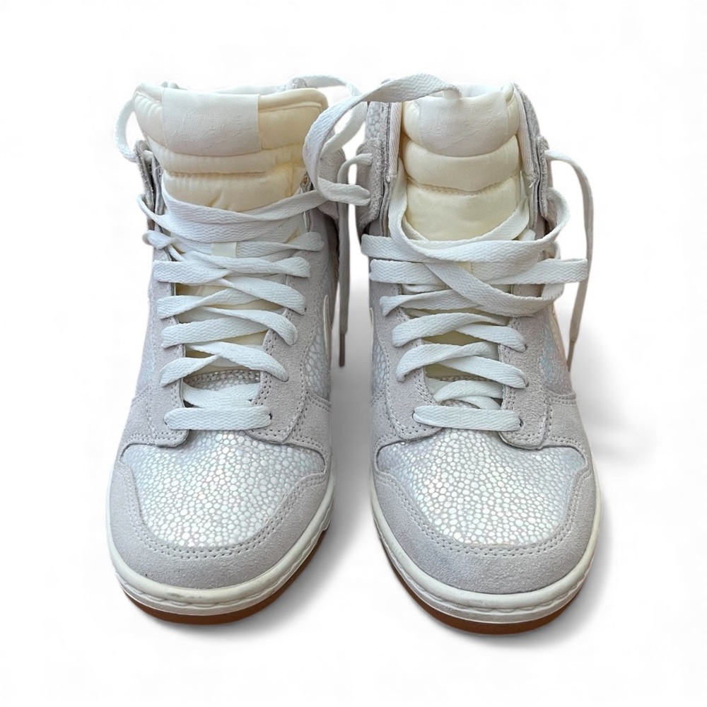 Nike Dunk Sky Hi Hidden Wedge Sneakers Metallic Silver Size 7 - Picture 3 of 10